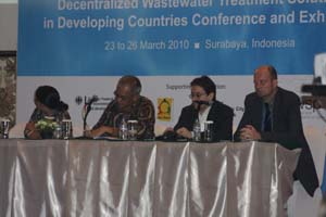 Para pembicara dari berbagai negara asing