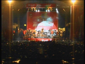 Rental multimedia di yogyakarta untuk konser trio macan.